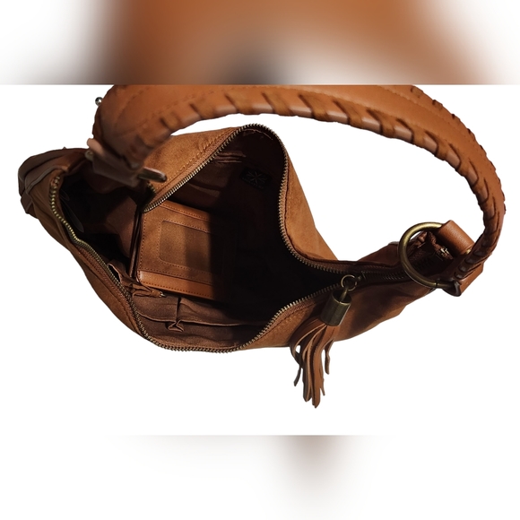 Avon Faux Suede Hobo Bag in Cognac, with matching wallet, NEW - Picture 9 of 11